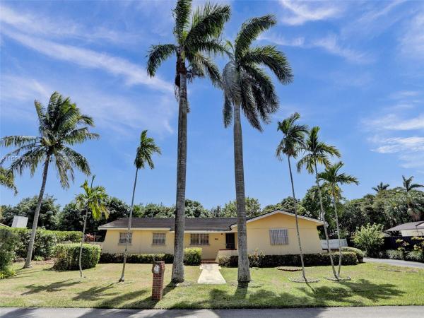Maries Pine Estates, 9600 SW 147th St, Kendall, Florida 33176, image 2