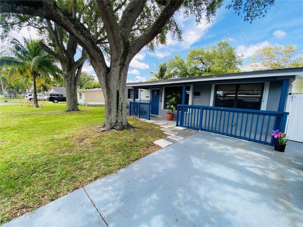 Sunshine Park Estates, 2010 N 61st Ter, Hollywood, Florida 33024, image 3