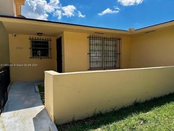 Gables West Villas, 8302 SW 10th St #Unit B Condo#6, Westchester, Florida 33144, image 3