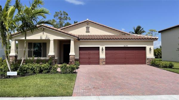 BellaSera, 3177 Streng Ln, Royal Palm Beach, Florida 33411, image 1