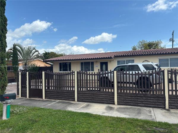 Macson Heights, 3025 SW 106th Ave, University Park, Florida 33165, image 1