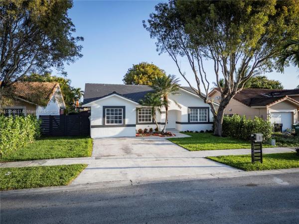 Forest View, 13541 SW 182nd St, Richmond West, Florida 33177, image 3