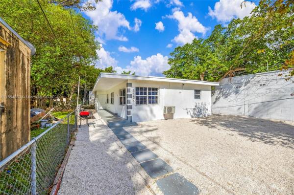 Jewell Heights, 3536 NW 10th Ave, Miami, Florida 33127, image 3