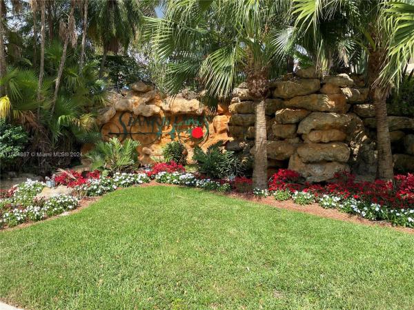 Spanish Lakes, 19501 NW 77th Ct, Hialeah, Florida 33015, image 1