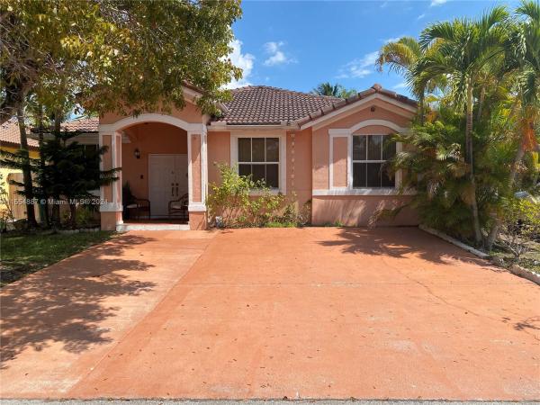 Spanish Lakes, 19501 NW 77th Ct, Hialeah, Florida 33015, image 3