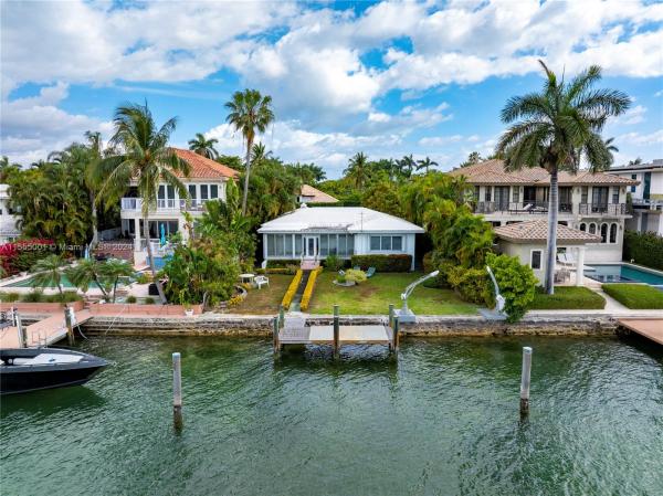 Hibiscus Island, 290 S Hibiscus Dr, Miami Beach, Florida 33139, image 1