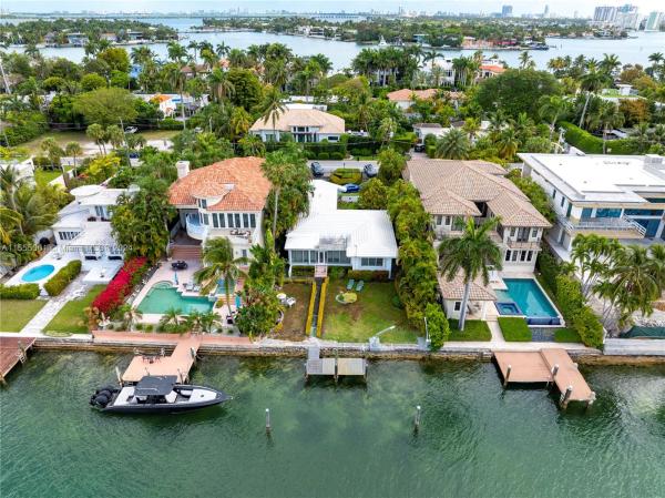 Hibiscus Island, 290 S Hibiscus Dr, Miami Beach, Florida 33139, image 2