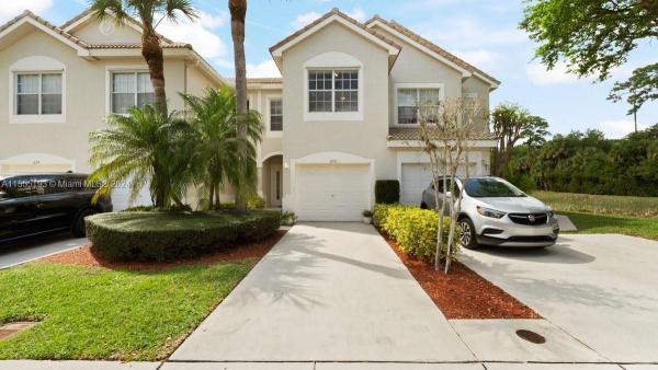 Pine Lake, 1072 Woodfield Rd, Greenacres, Florida 33415, image 3