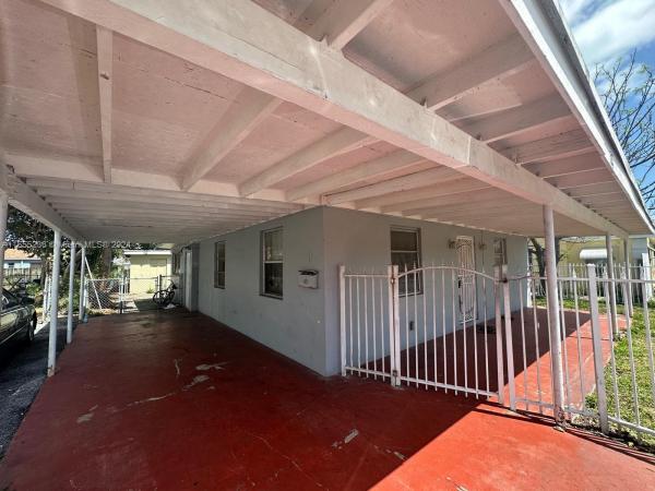 Riviera Beach Heights, 578 W 2nd St, Riviera Beach, Florida 33404, image 3