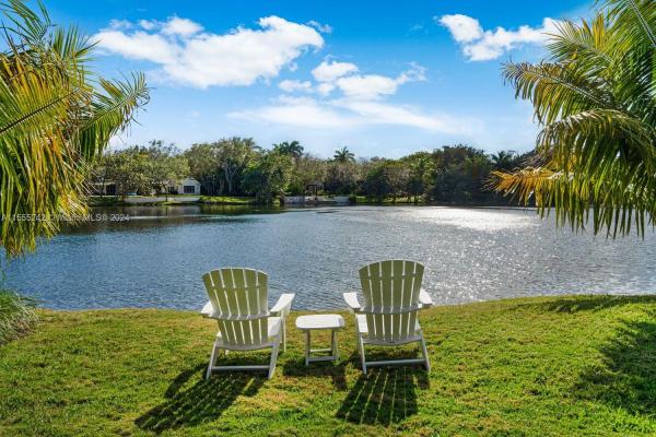Hammock Lakes, 5450 Banyan Dr, Coral Gables, Florida 33156, image 1