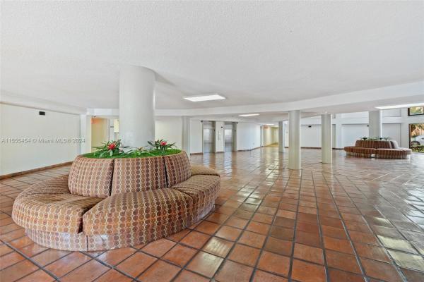 Miller Gardens, 5800 SW 127th Ave #2414, Kendale Lakes, Florida 33183, image 3