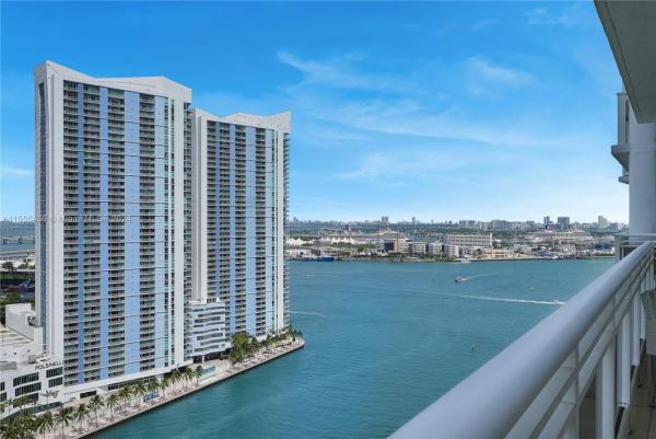 Carbonell, 901 Brickell Key Blvd #2605, Miami, Florida 33131, image 1