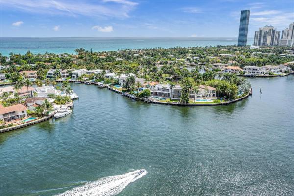 Hamptons South, 20201 E Country Club Dr #1907, Aventura, Florida 33180, image 1