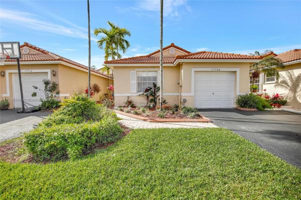 Misty Bay At Silver Lakes, 17324 NW 7th St #17324, Pembroke Pines, Florida 33029, image 1