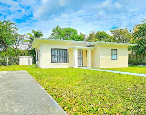 Sunkist Grove, 1215 NW 126th St, North Miami, Florida 33167, image 1