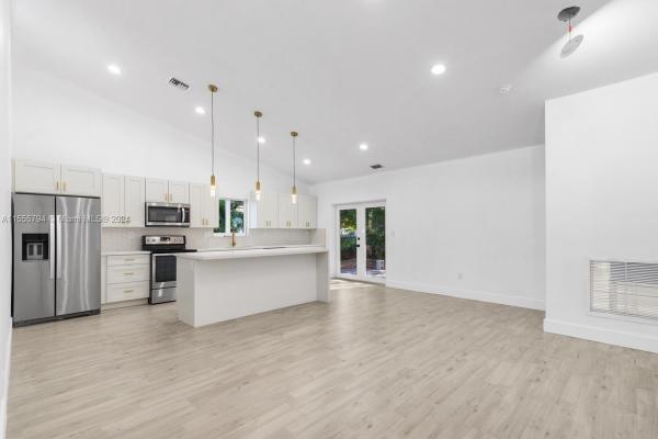 Sunshine Villas, 1630 NW 55th Ave, Lauderhill, Florida 33313, image 3