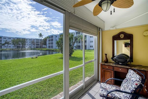 Danians North, 600 NE 2nd St #113, Dania Beach, Florida 33004, image 1