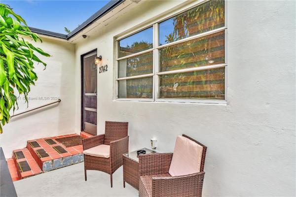 South Hollywood, 2742 Washington St, Hollywood, Florida 33020, image 3