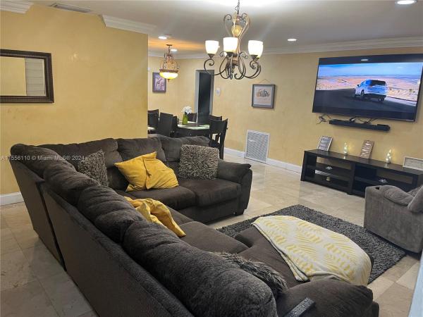 Miramar Isles, 6633 Emerald Lake Dr, Miramar, Florida 33023, image 1