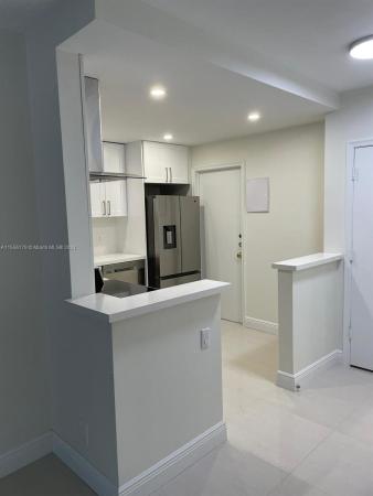 1881 Middle Riv #304, Fort Lauderdale, Florida 33305, image 1
