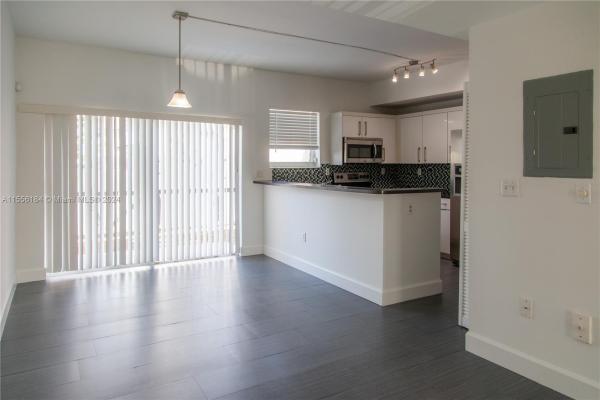 Veranda At Doral, 5210 NW 109th Ave #6, Doral, Florida 33178, image 2
