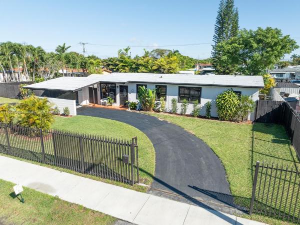 Tropical Highlands, 8461 SW 38th St, Westchester, Florida 33155, image 1