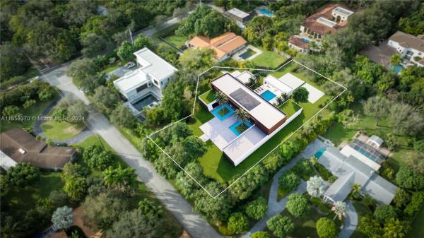 Three Little Groves, 9351 SW 67th Ave, Pinecrest, Florida 33156, image 3