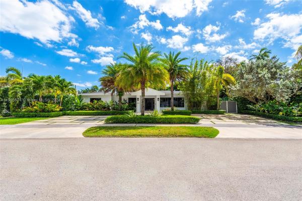 Sky Lake, 2030 NE 186th Dr, North Miami Beach, Florida 33179, image 1