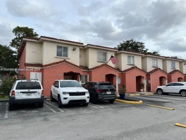 Sun Villas Townhomes, 2455 W 4th Ct #2455, Hialeah, Florida 33010, image 1