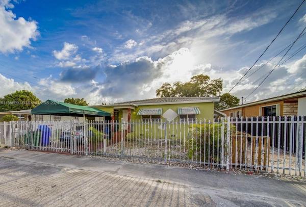 Kew Gardens, 1031 NW 29th Ave, Miami, Florida 33125, image 1