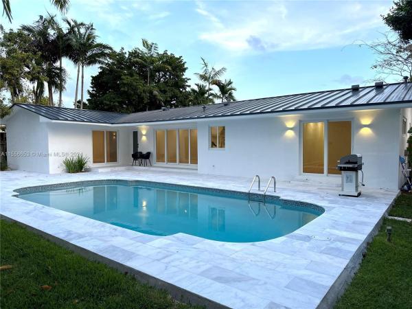 Highland Gardens, 1901 NE 211th St, Ojus, Florida 33179, image 2