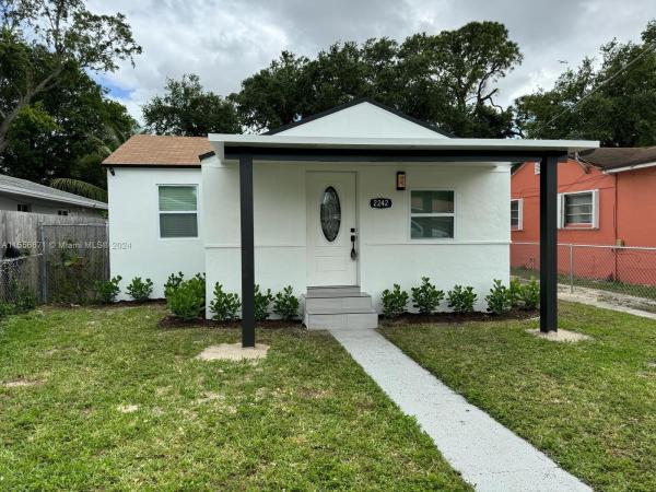 Adelaide Park, 2242 NW 49th St, Brownsville, Florida 33142, image 1