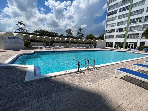 Bayview Towers South, 2100 Sans Souci Blvd #C1502, North Miami, Florida 33181, image 1