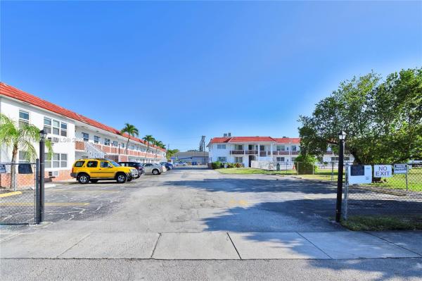 Ronola, 22 SE 3rd Ter #6, Dania Beach, Florida 33004, image 2