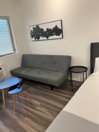 The Beverly Arms, 8132 Harding Ave #2, Miami Beach, Florida 33141, image 3