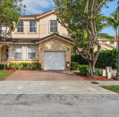 Kendall Breeze South, 12491 SW 124th Ct, Kendall, Florida 33186, image 1