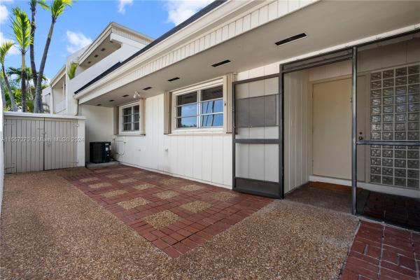 Kings Creek, 8208 SW 82nd Pl, Glenvar Heights, Florida 33143, image 3