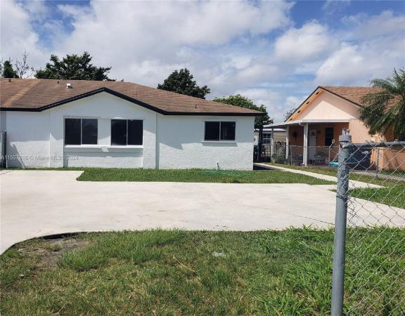 Oak Park Estates, 19836 SW 122nd Ave, South Miami Heights, Florida 33177, image 1