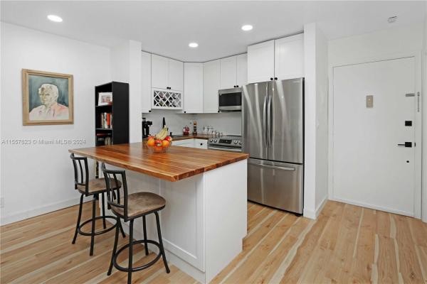 Mayfair Apartments, 1520 Mckinley St #206E, Hollywood, Florida 33020, image 2