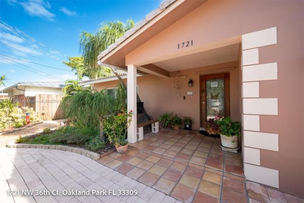 Seacrest Isles, 1721 NW 36th Ct, Oakland Park, Florida 33309, image 2