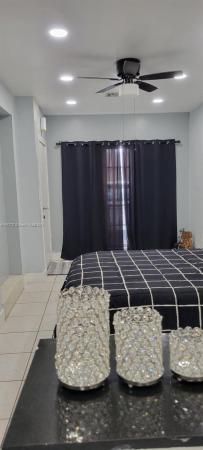 Lakes Of Acadia, Miami Gardens, Florida 33055, image 2