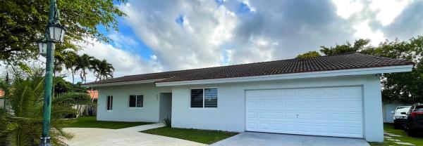 Torremolinos, 902 SW 102nd Pl, University Park, Florida 33174, image 3