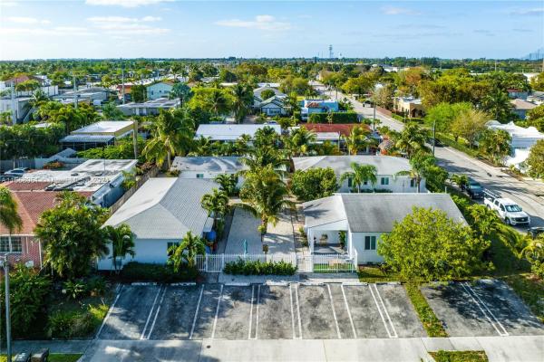 Colonial Estates, 424 Valley Forge Rd, West Palm Beach, Florida 33405, image 1