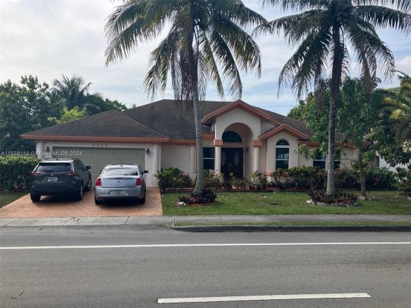 Boulevard Woods East, 5225 NW 70th Ave, Lauderhill, Florida 33319, image 1