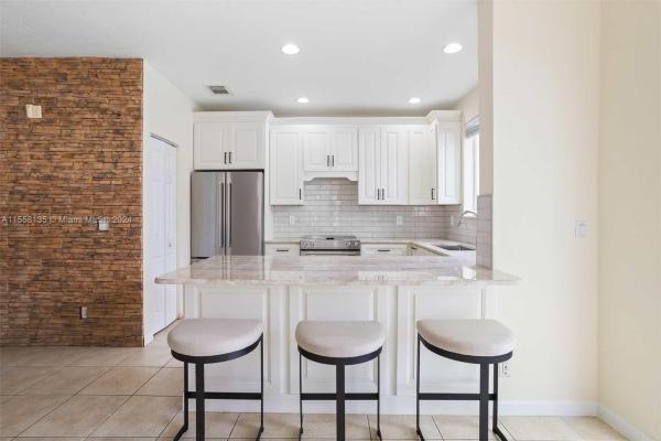 Sierra Bay, 1737 Carvelle Dr, Riviera Beach, Florida 33404, image 3