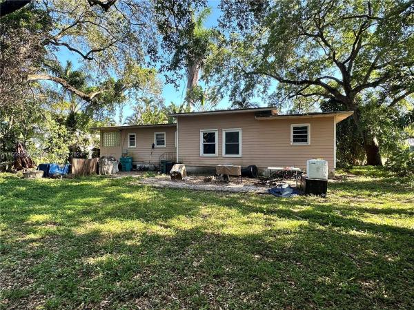 Biscayne Lawn, 1103 NE 117th St, Biscayne Park, Florida 33161, image 2
