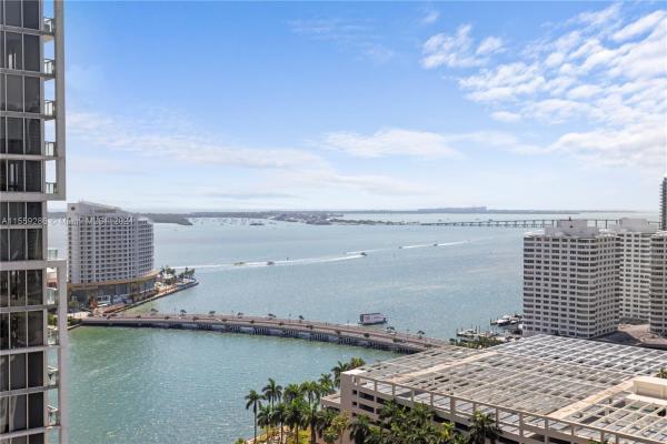 Icon Brickell Tower 3, 485 Brickell Ave #2310, Miami, Florida 33131, image 1