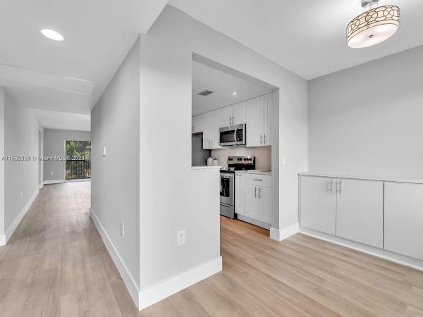 Garfield At Century Village, 1600 SW 127th Way #304C, Pembroke Pines, Florida 33027, image 2
