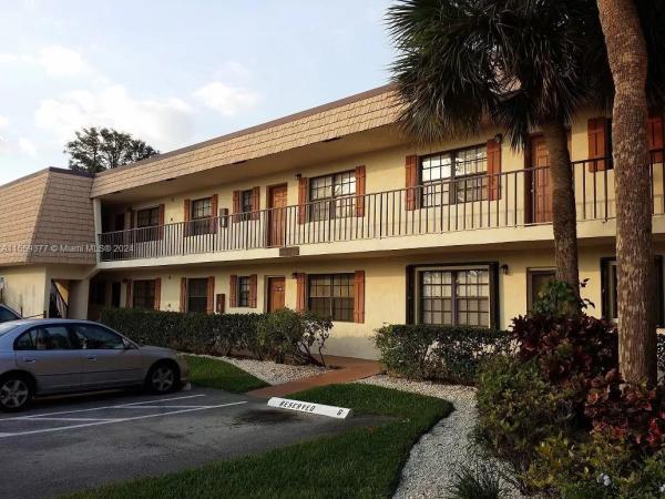 Cedar Court, 4465 Oak Terrace Dr #4465, Greenacres, Florida 33463, image 1
