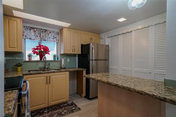 Suburbanite, 3701 Tyler St #116, Hollywood, Florida 33021, image 1